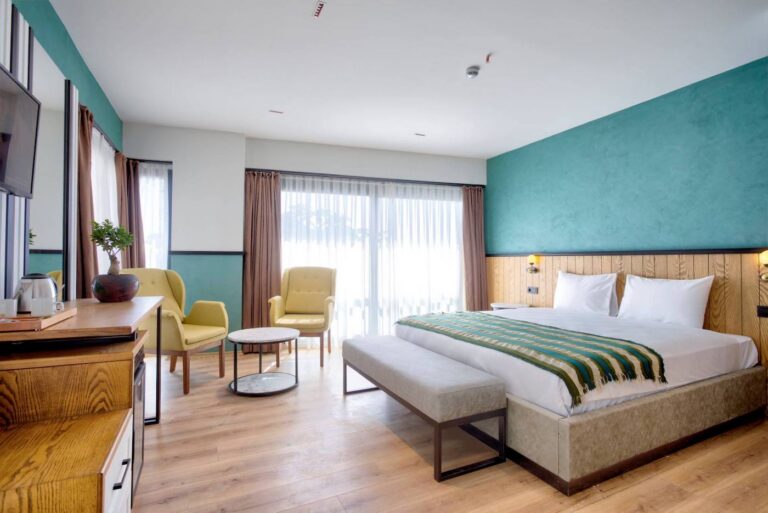 Top Boutique Hotel Plans: The 2026 Architectural Strategy Guide
